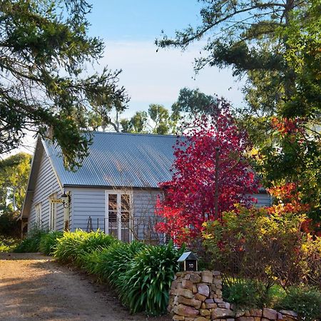 Illoura Villa Hepburn Springs Exterior photo
